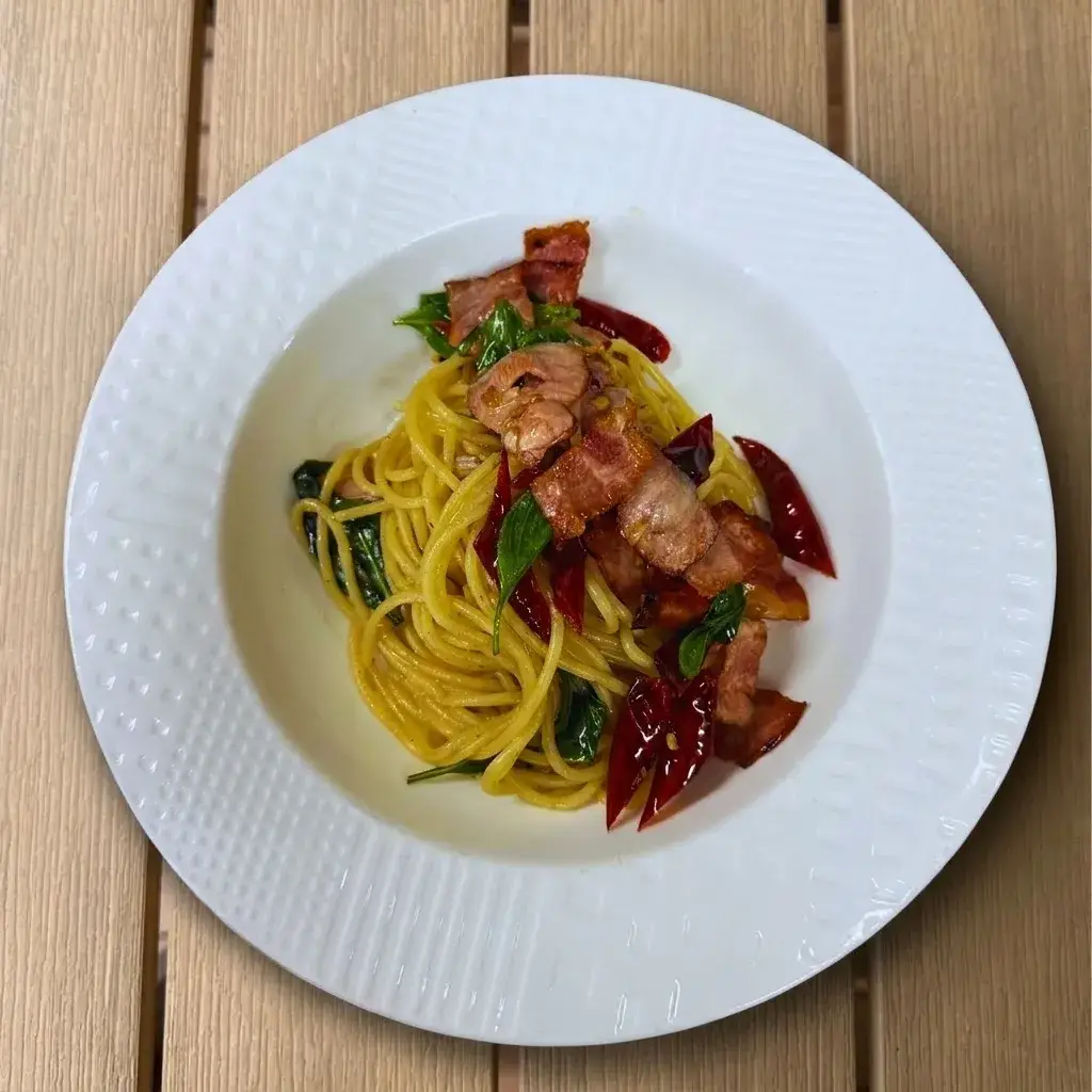 Spaghetti Dried Chili Bacon at Thongyib Thongyod Brunch & Cafe, Ao Nang