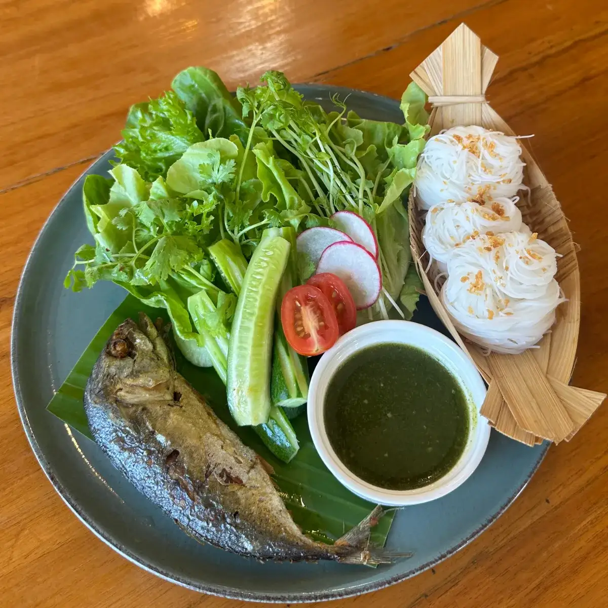 Spicy Fried Mackerel (Miang Pla Too) at Thongyib Thongyod Brunch & Cafe, Ao Nang