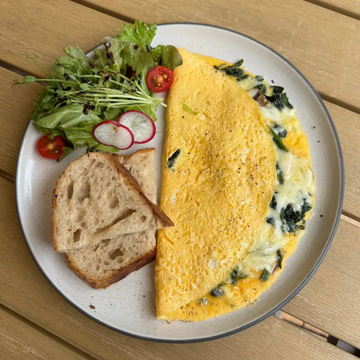 Spinach Cheese Omelette at Thongyib Thongyod Brunch & Cafe, Ao Nang
